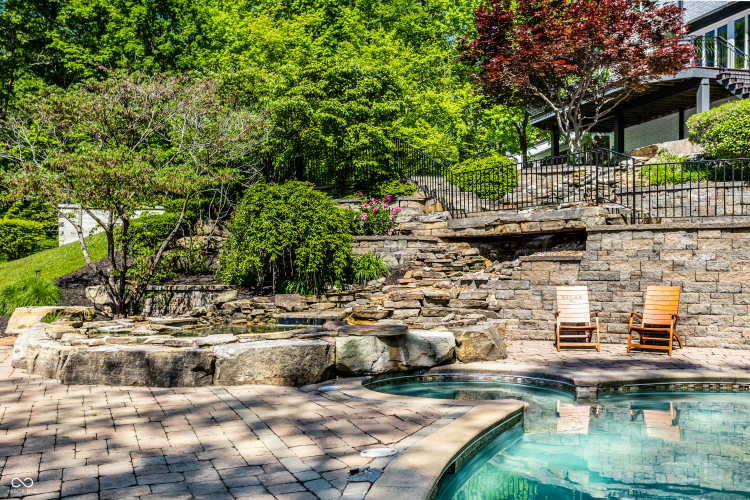 Listing Image 105