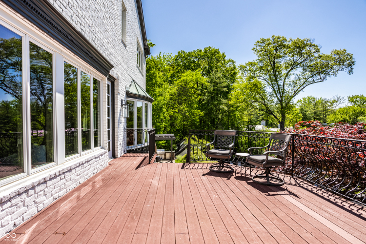 Listing Image 111