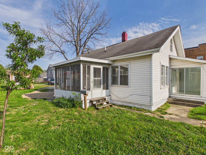 Listing Image 3