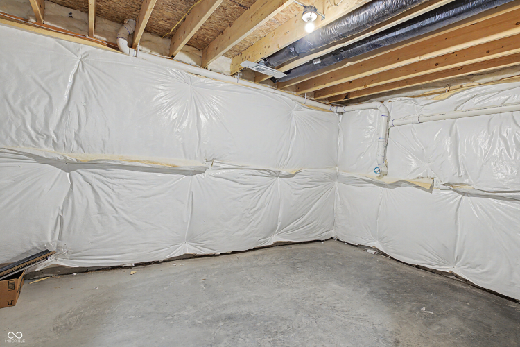Listing Image 34