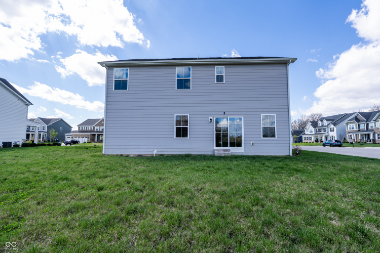 Listing Image 36