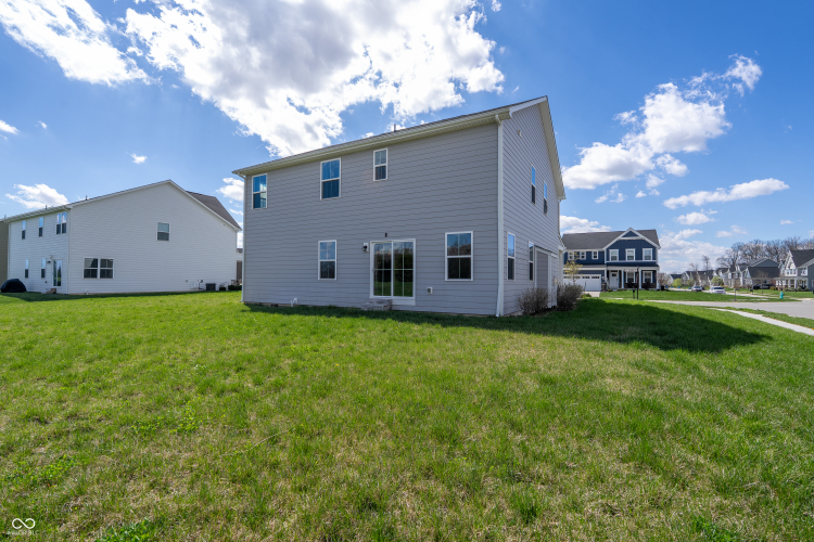 Listing Image 37