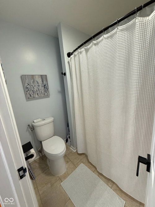 Listing Image 58