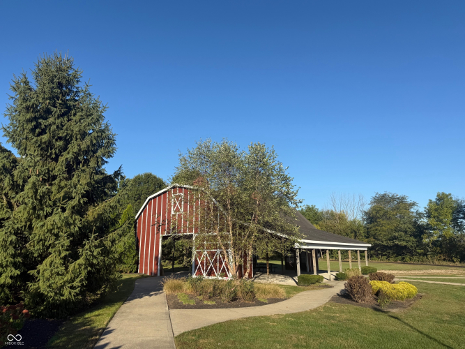 Listing Image 33