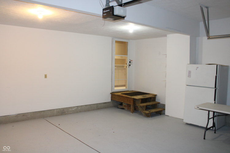 Listing Image 48