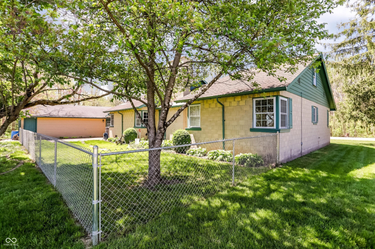 Listing Image 37