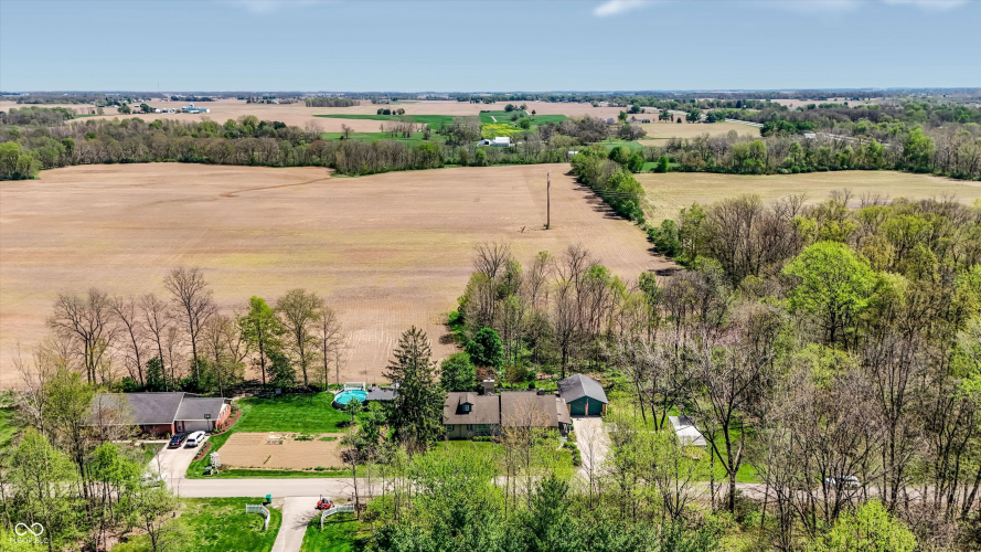 Listing Image 45