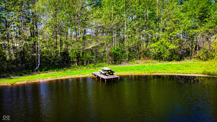 Listing Image 48