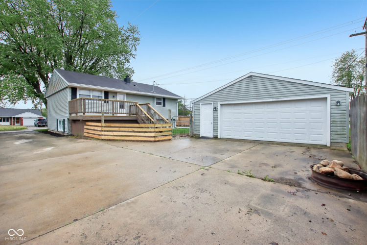 Listing Image 38