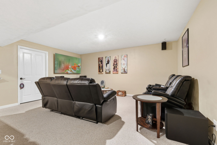 Listing Image 41