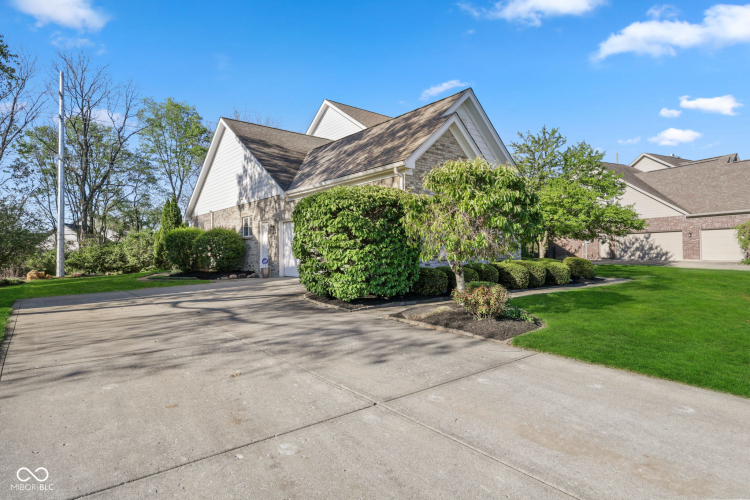 Listing Image 56