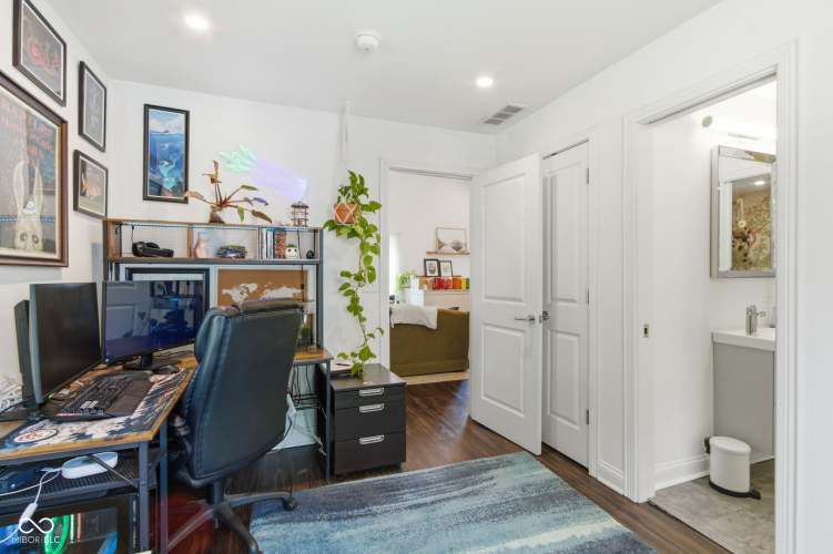 Listing Image 35