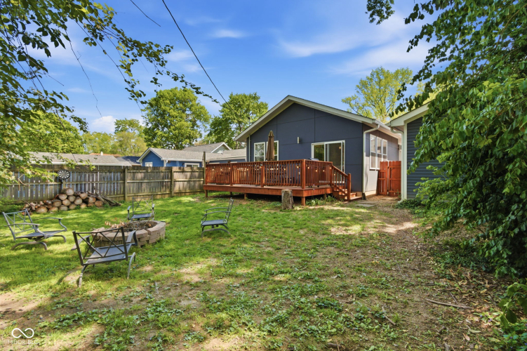 Listing Image 44