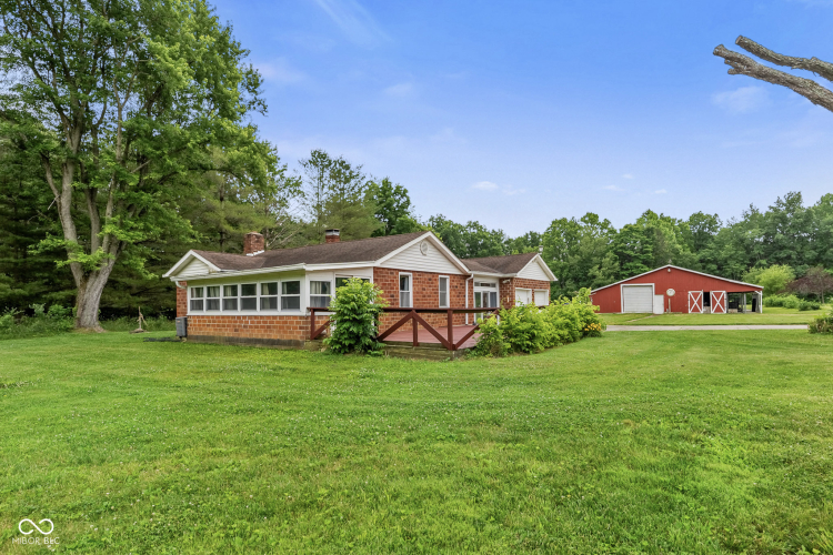 Listing Image 3