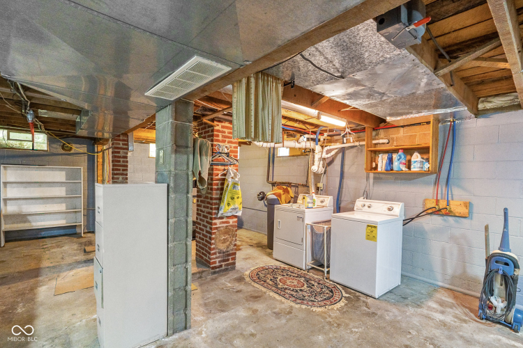 Listing Image 31