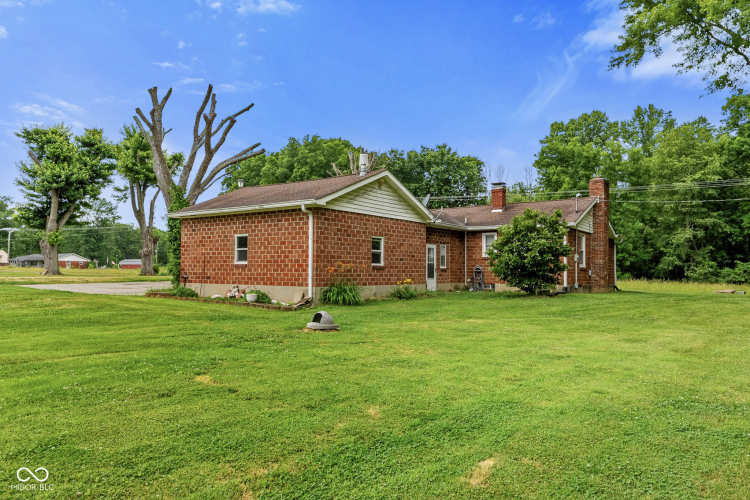 Listing Image 35