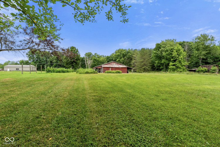 Listing Image 38