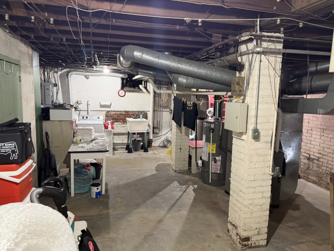 Listing Image 33