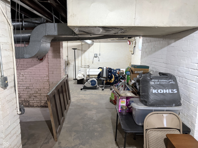 Listing Image 34