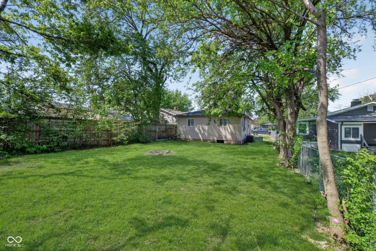 Listing Image 22