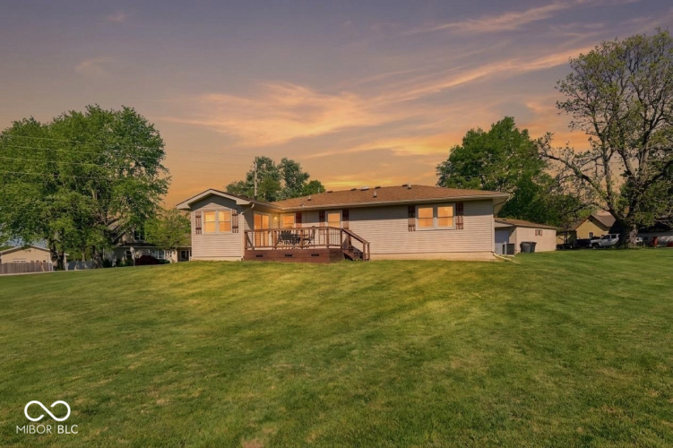 Listing Image 53