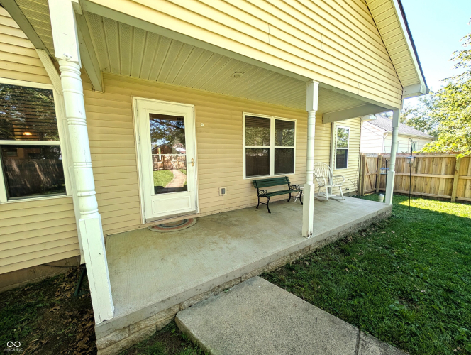 Listing Image 28