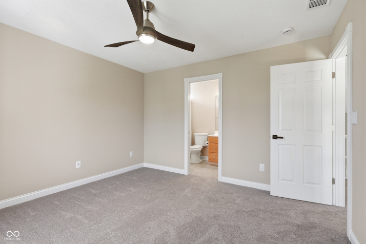 Listing Image 55