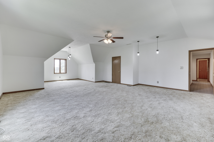 Listing Image 39