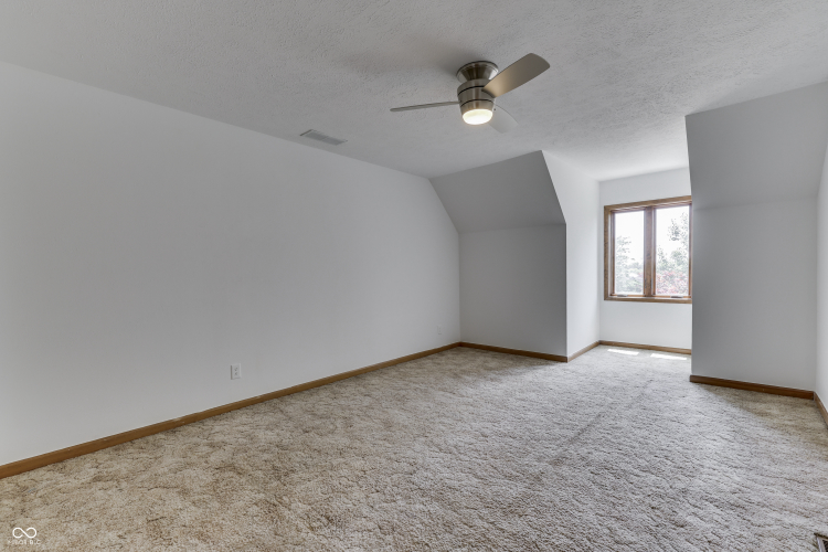 Listing Image 45