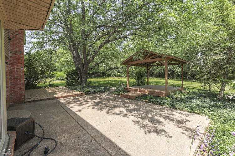 Listing Image 52
