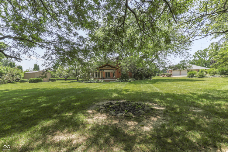 Listing Image 54