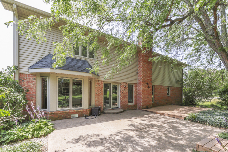 Listing Image 10