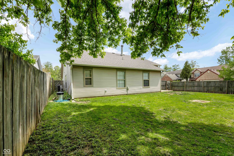 Listing Image 27