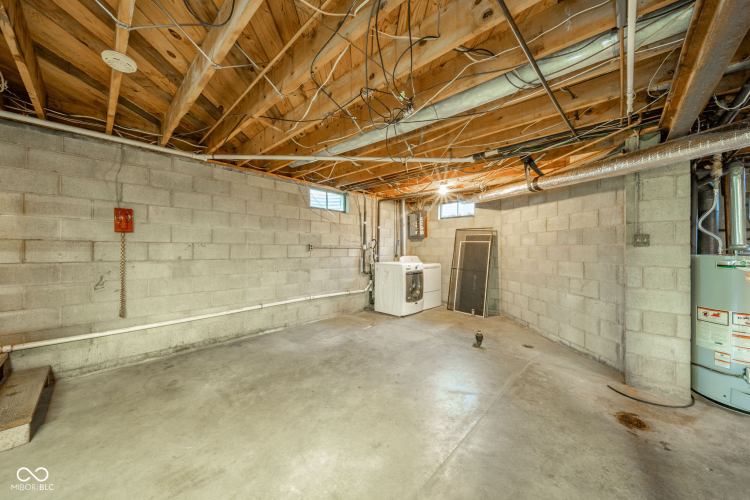Listing Image 33
