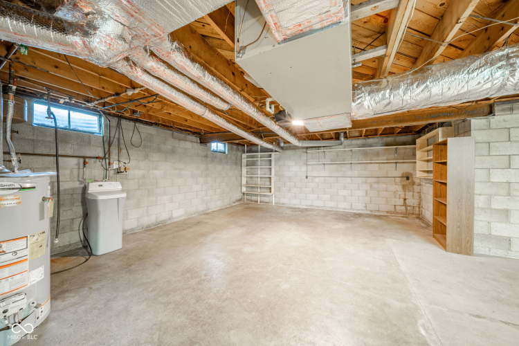 Listing Image 34