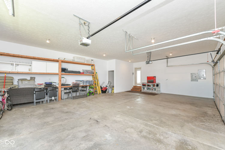 Listing Image 51