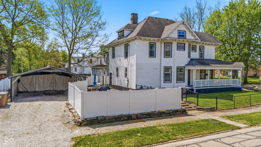 Listing Image 32