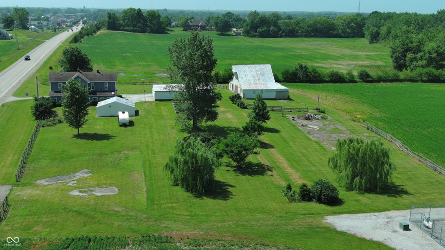 Listing Image 11