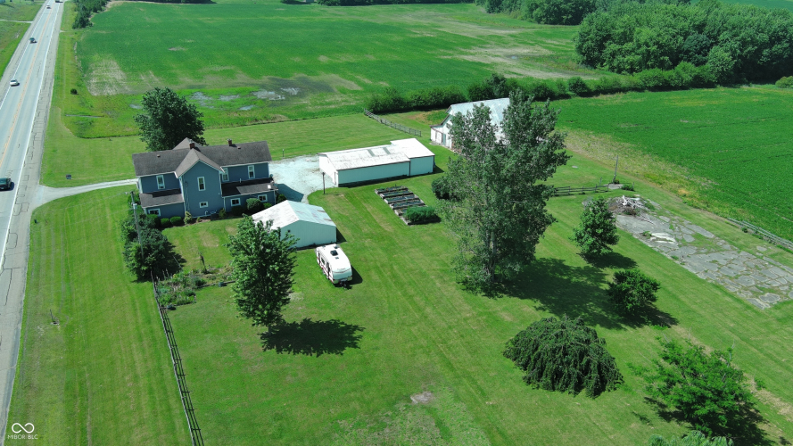 Listing Image 12