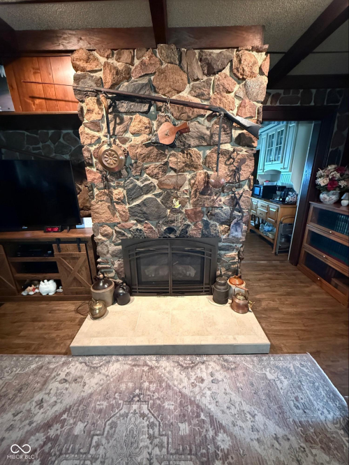 Listing Image 32