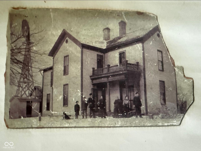 Listing Image 5