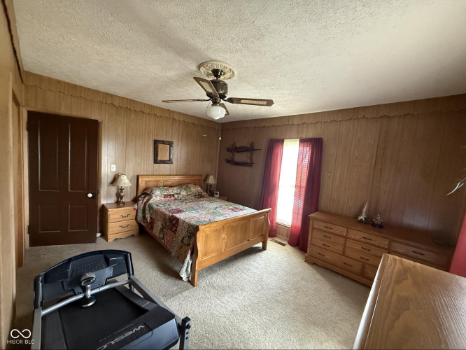 Listing Image 70