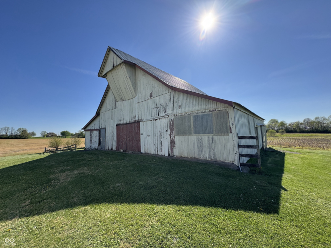 Listing Image 89