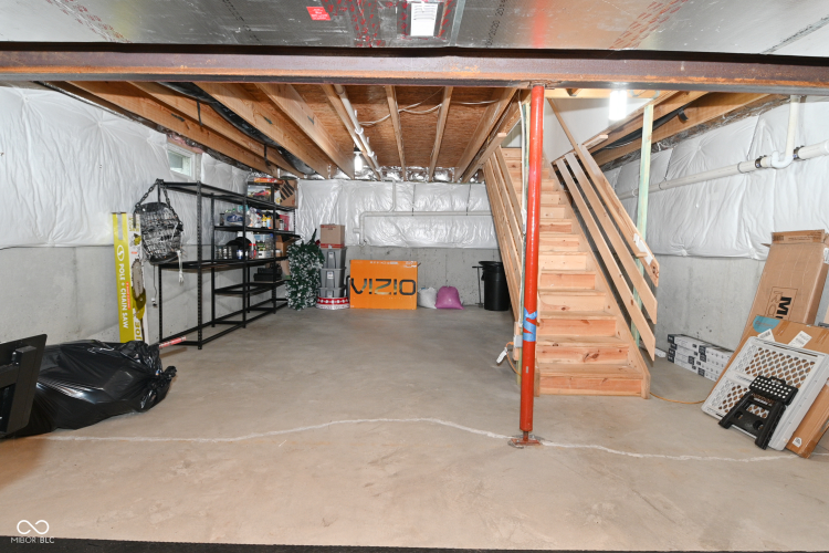 Listing Image 53
