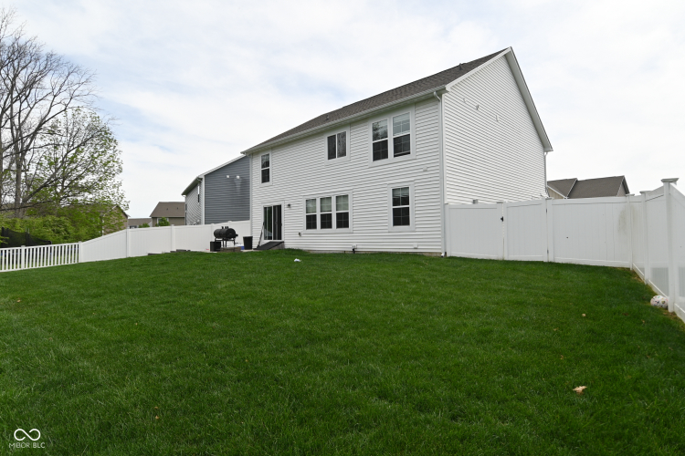Listing Image 57