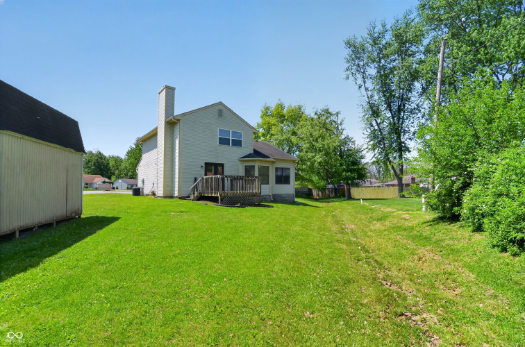 Listing Image 5