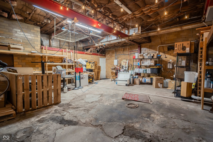 Listing Image 23