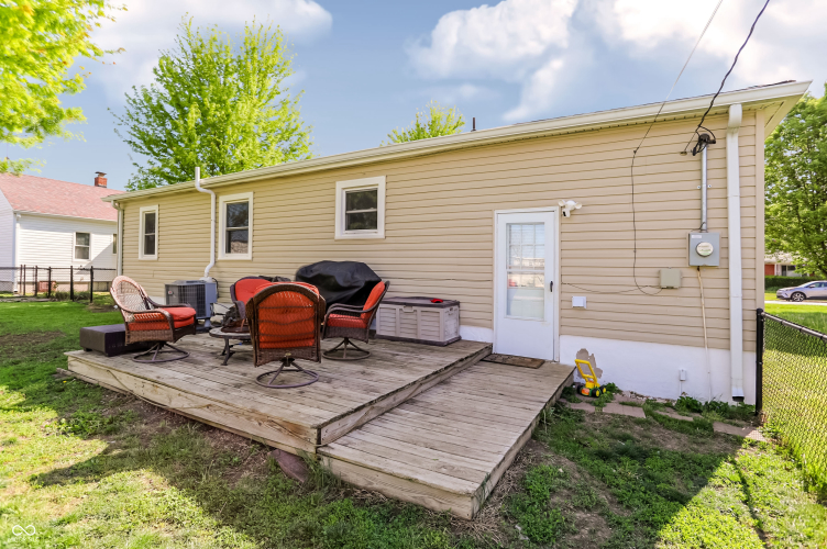 Listing Image 28