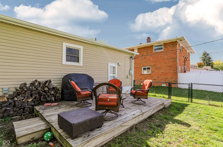 Listing Image 29