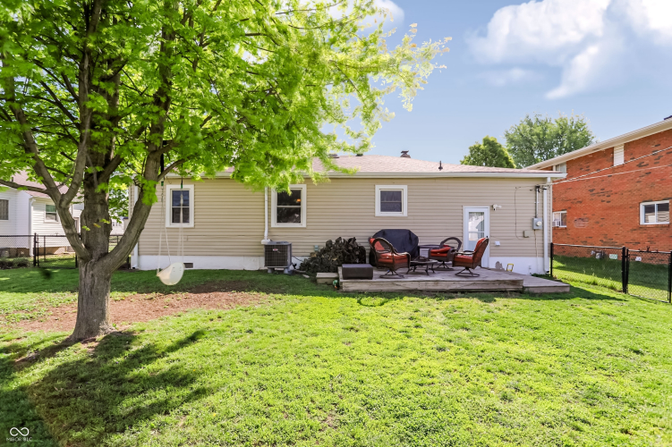 Listing Image 33